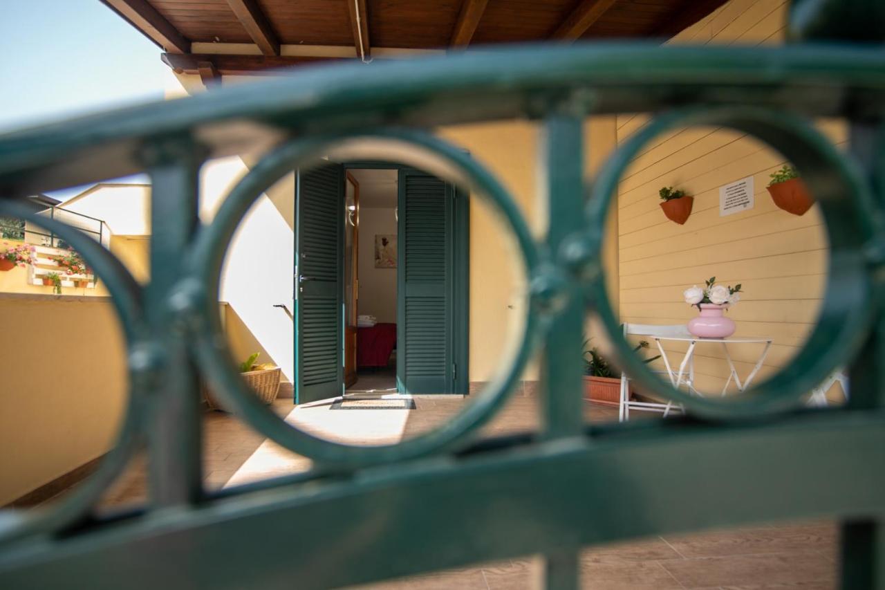 Royal Rooms Terracina Ngoại thất bức ảnh