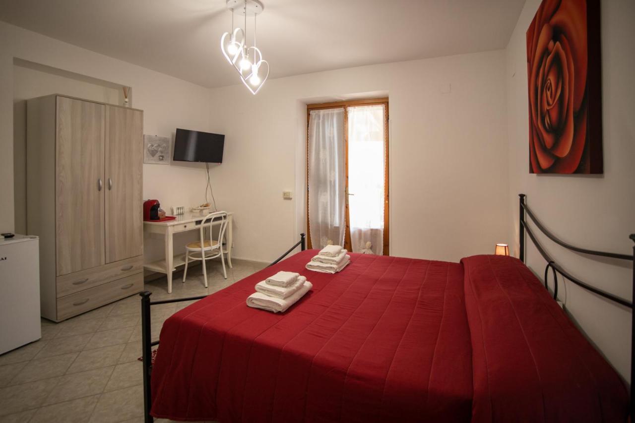Royal Rooms Terracina Ngoại thất bức ảnh